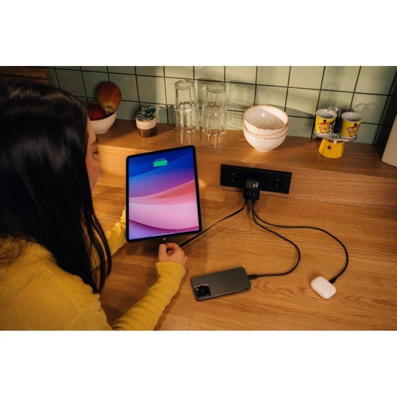 Cargador de Pared Universal GaN Verbatim GaN Charger/ 1xUSB Tipo-C/ 1xUSB/ 1xUSB Tipo-C Macho/ 65W